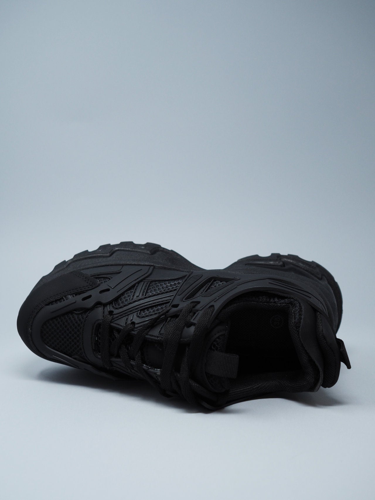 Sneakers con para a carrarmato