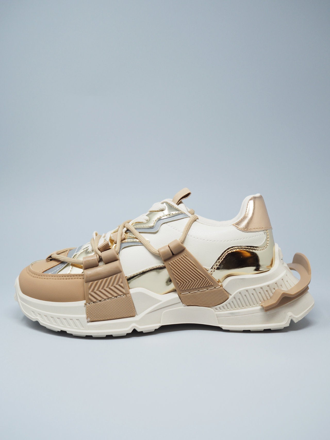 Sneakers con para e lacci doppi