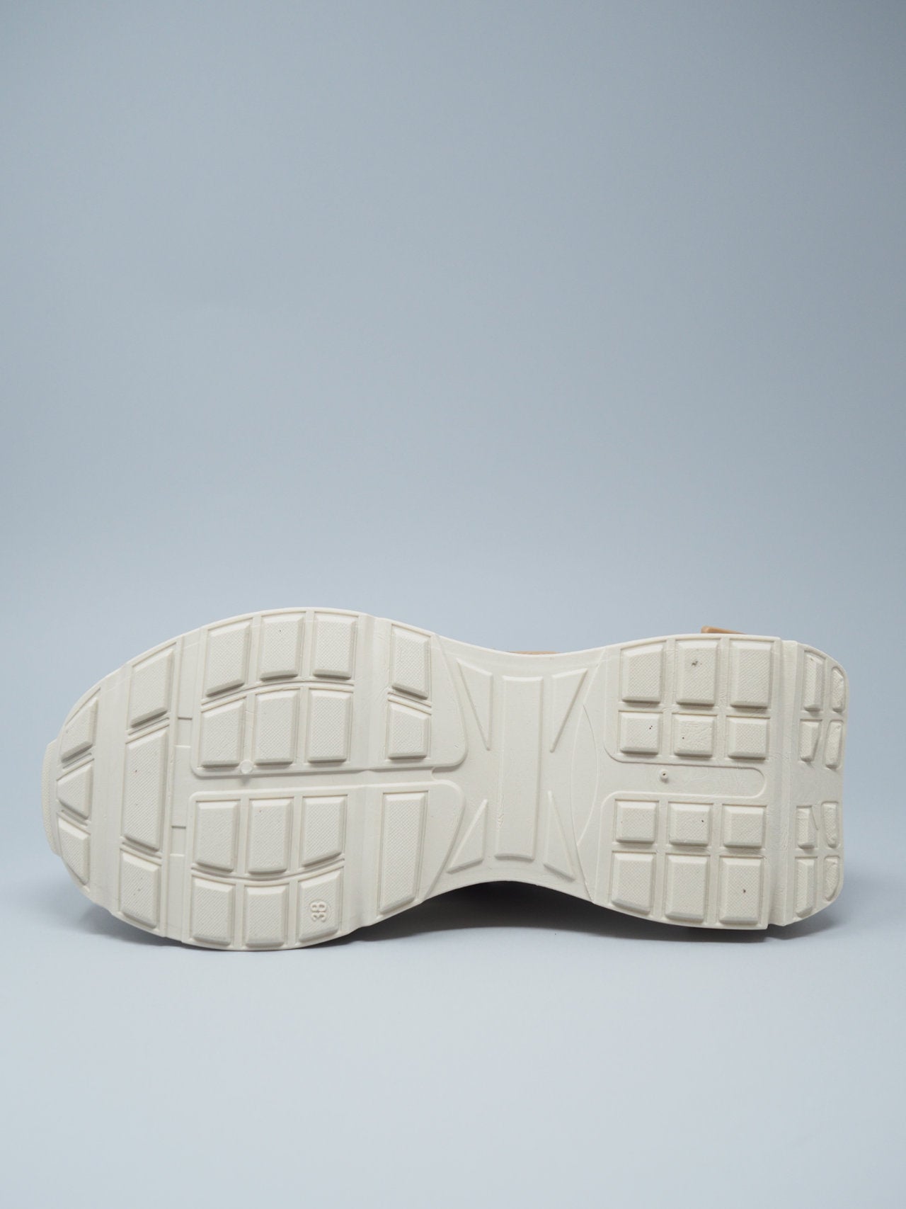 Sneakers con para e lacci doppi