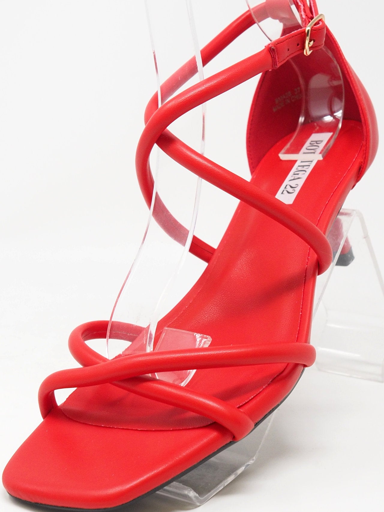 Sandali con fascette incrociate