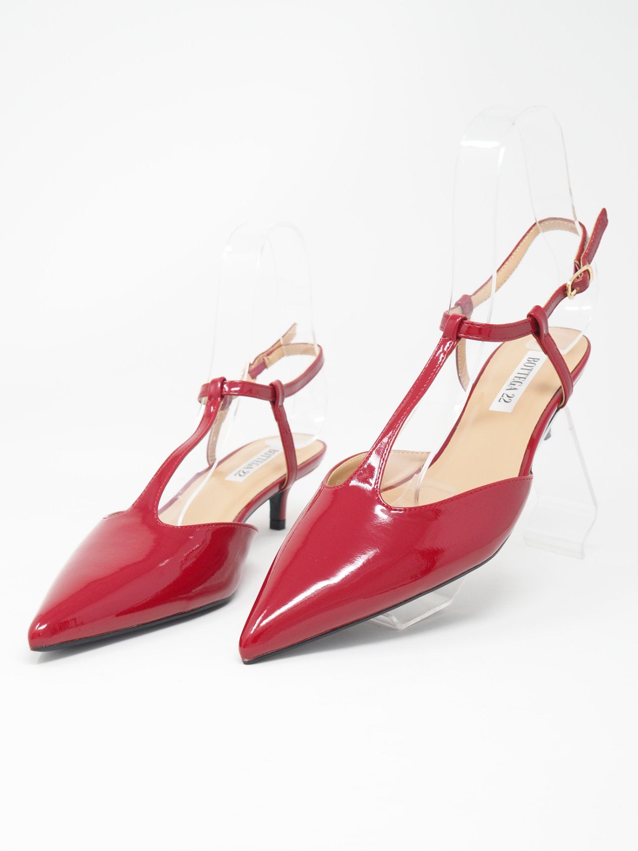 Slingback lucide con tacchetto