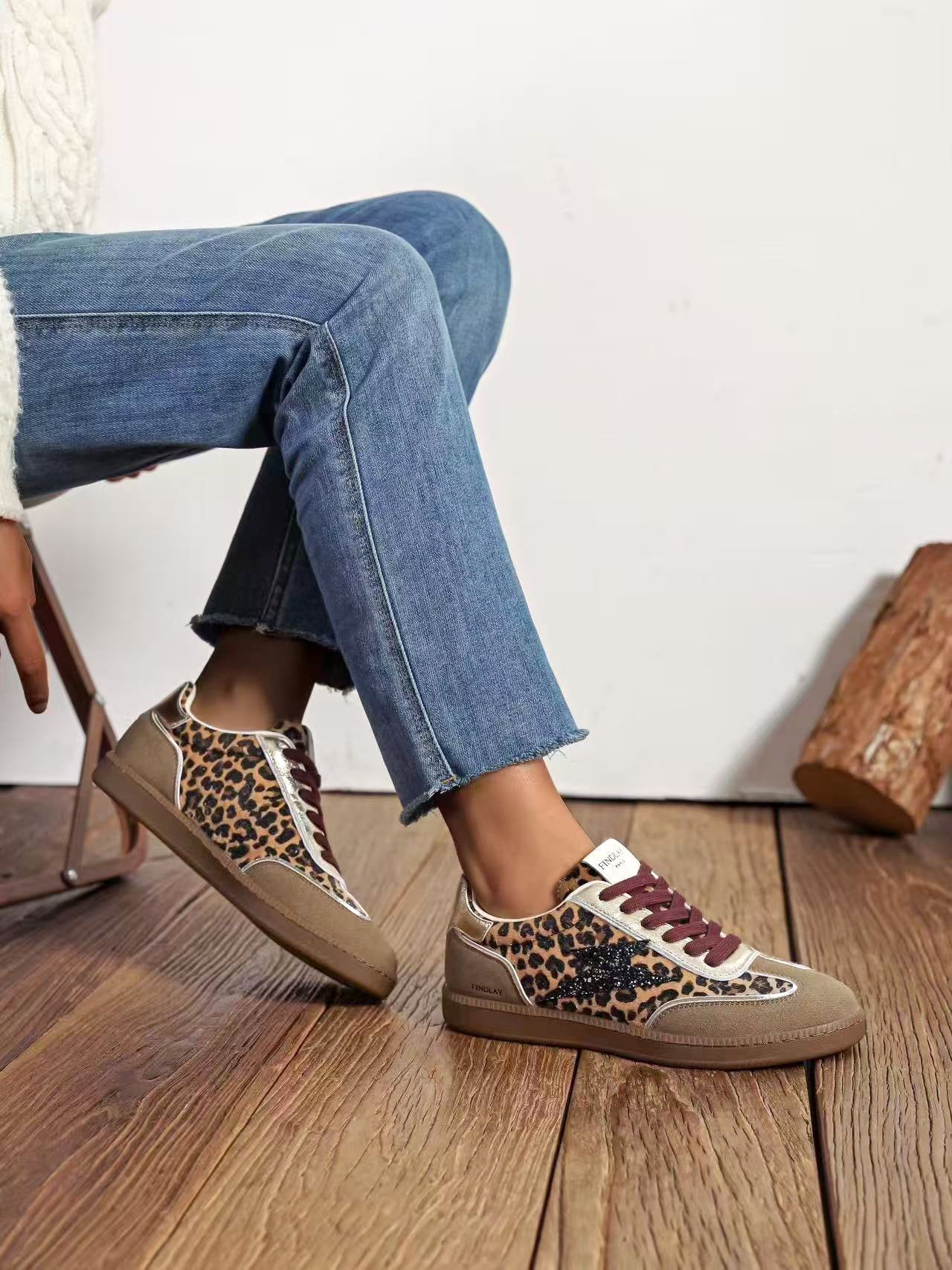 Sneakers leopardate con fulmine