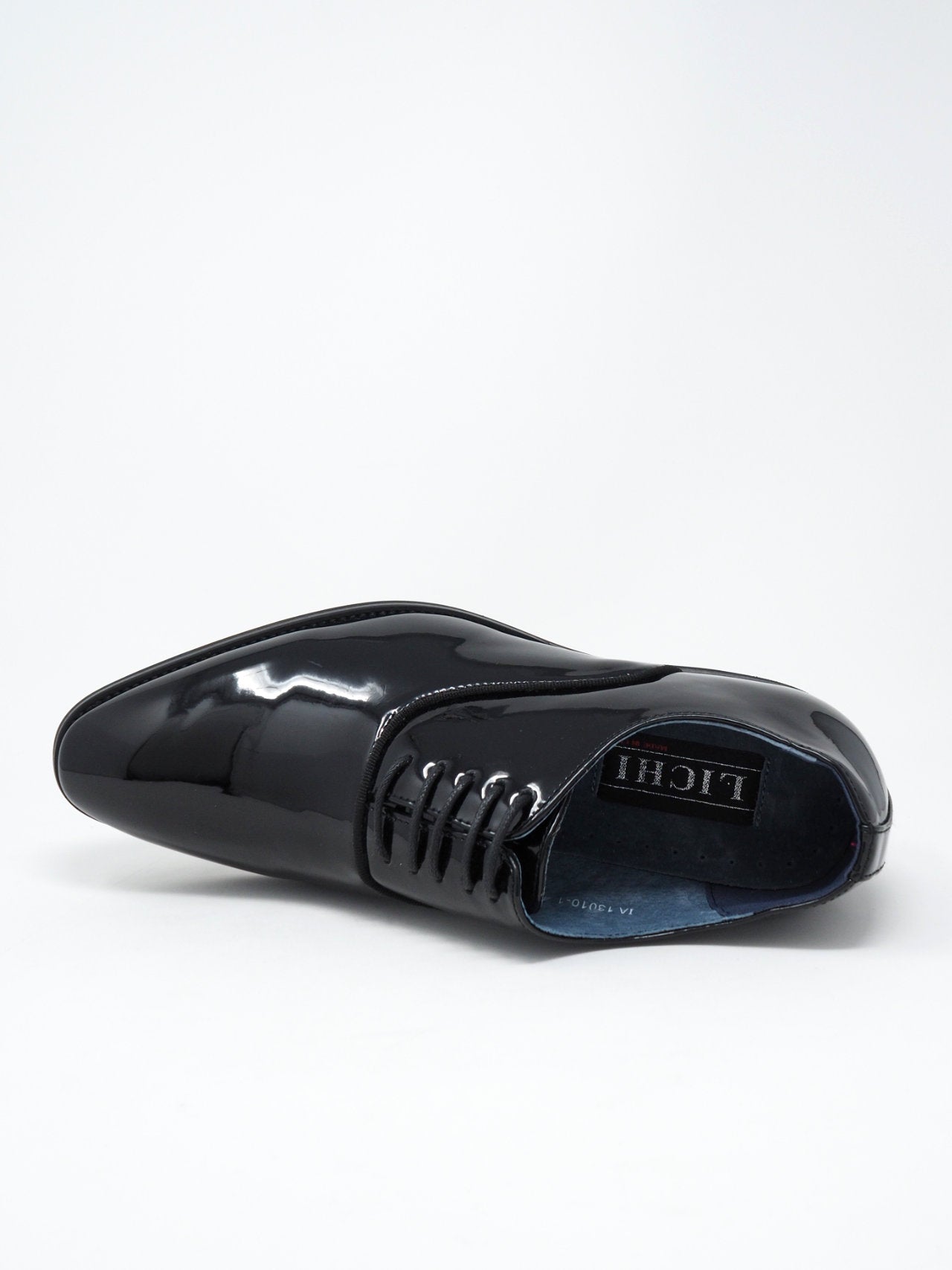 Scarpe eleganti lucide da uomo
