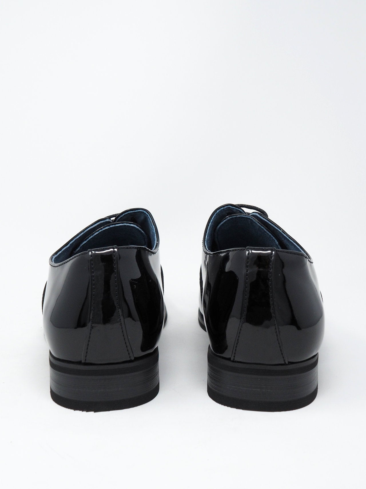 Scarpe eleganti lucide da uomo
