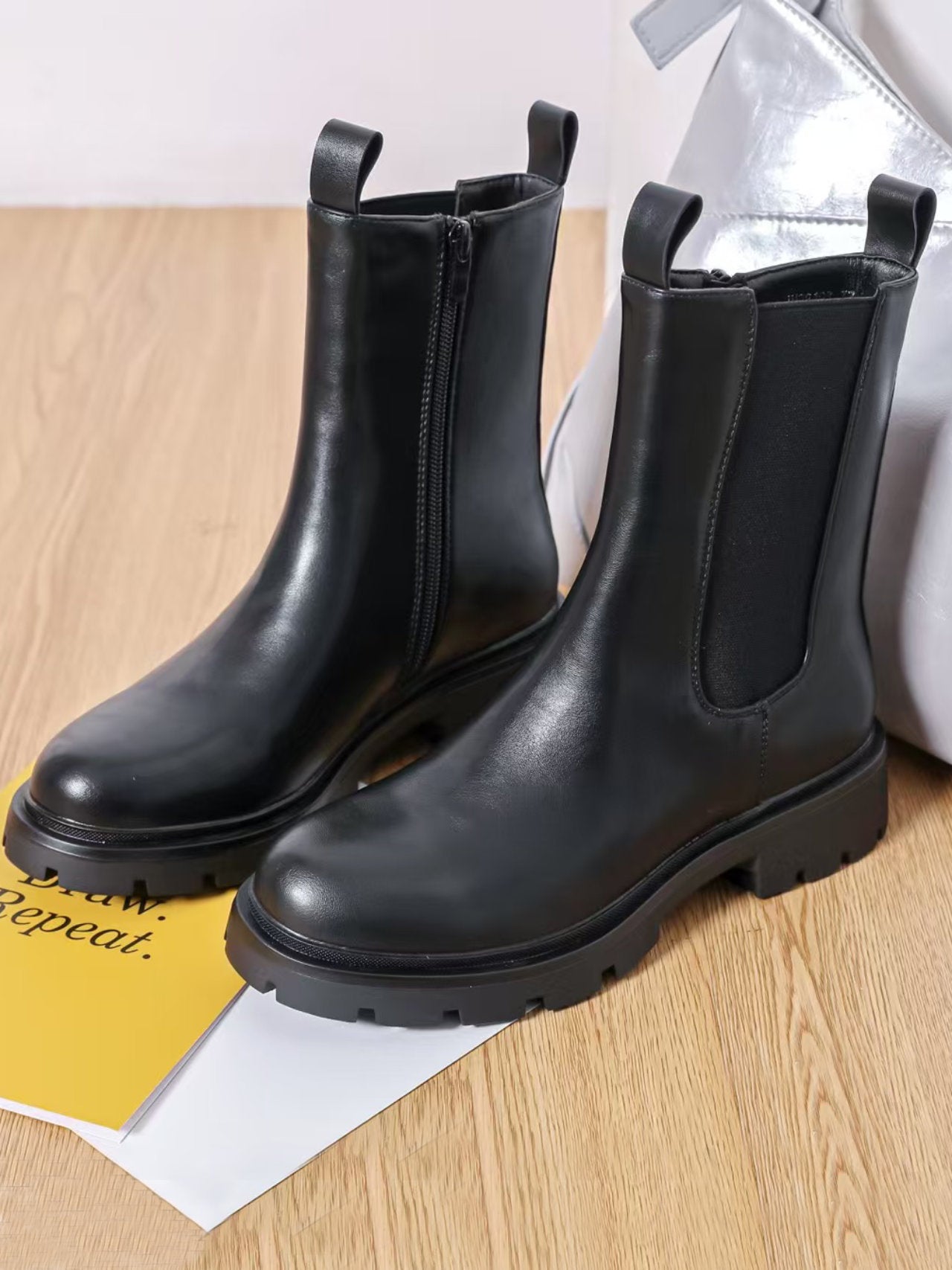 Stivali con elastico