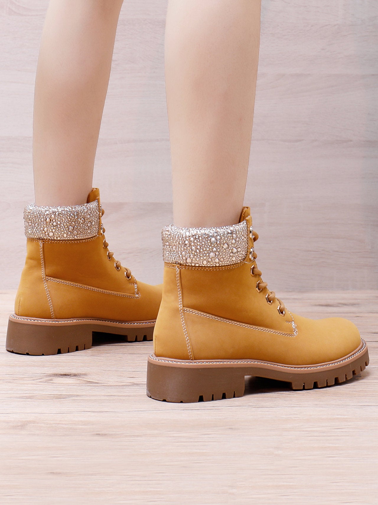 Stivaletti con strass