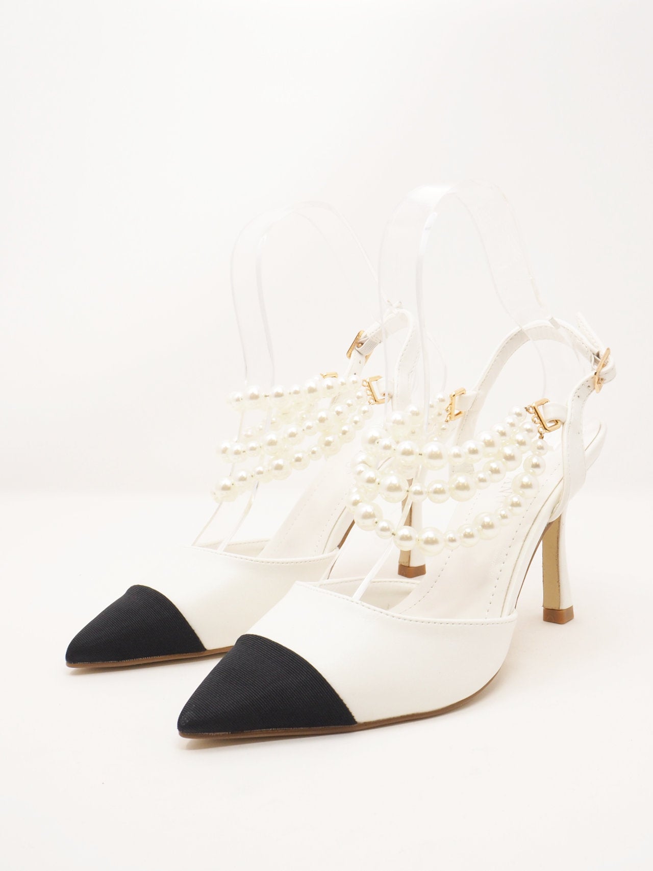 Décolleté slingback con perle