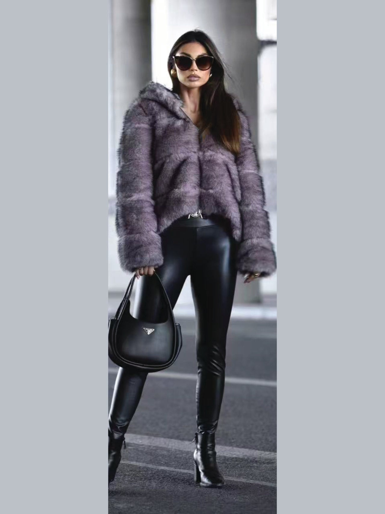 Pelliccia sfumata con cappuccio