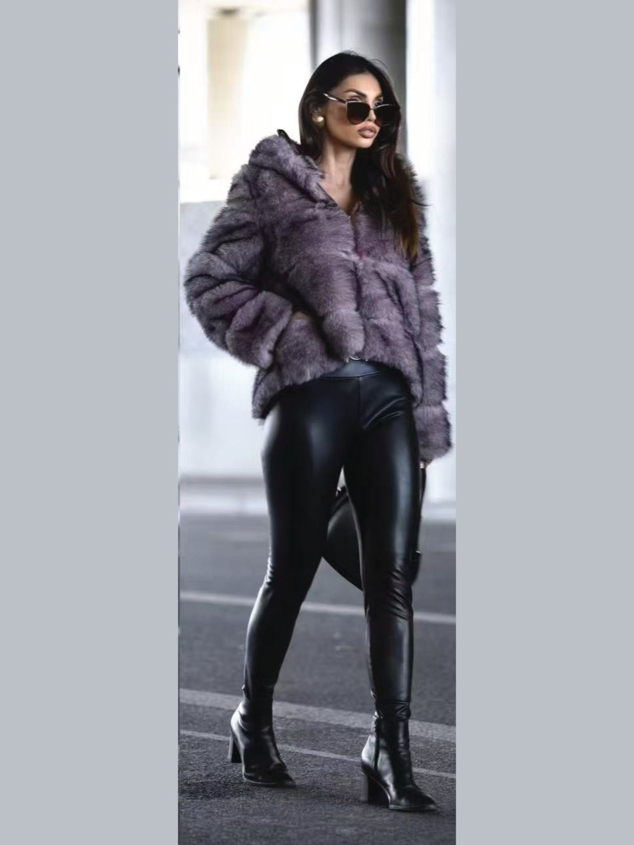 Pelliccia sfumata con cappuccio