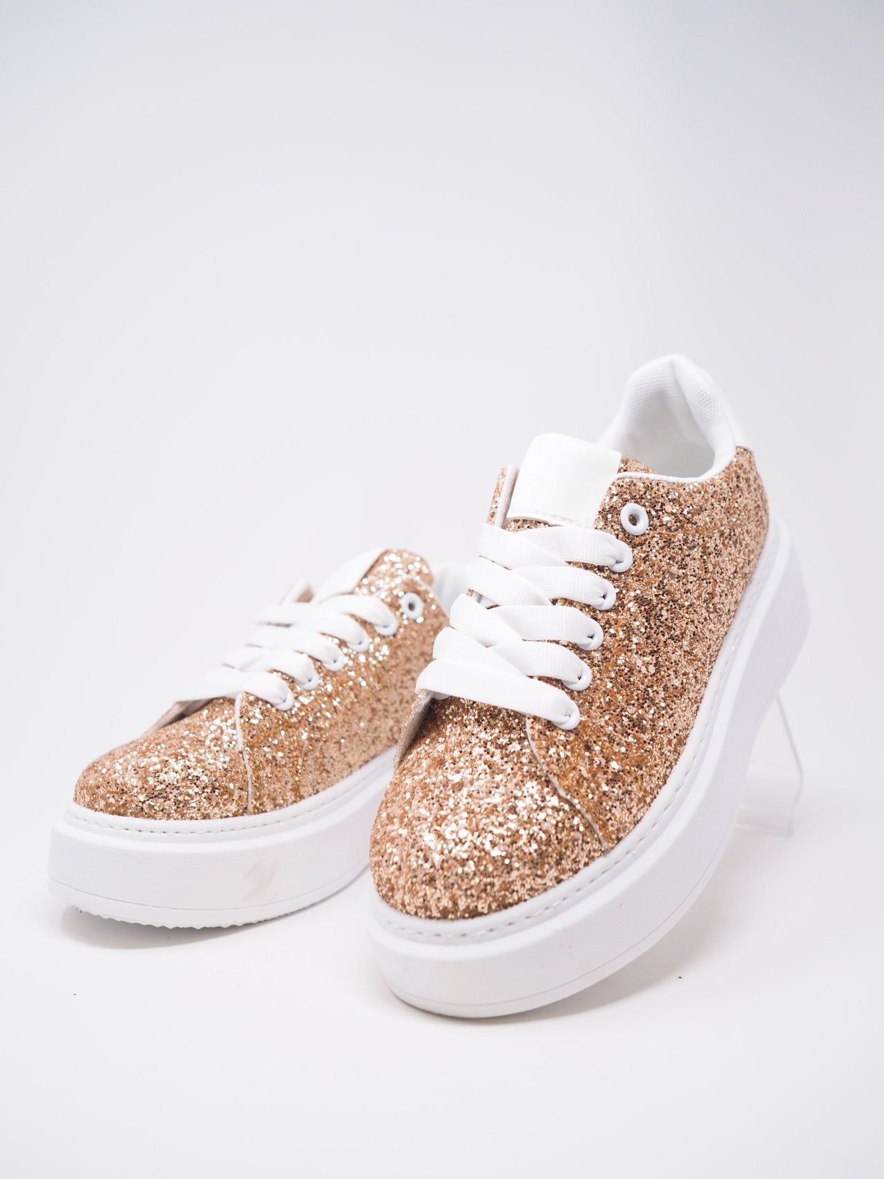 Sneakers con glitter – New Line Pesaro