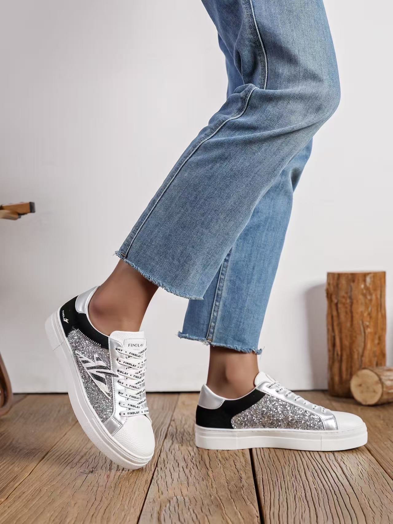 Sneakers con glitter e fulmine