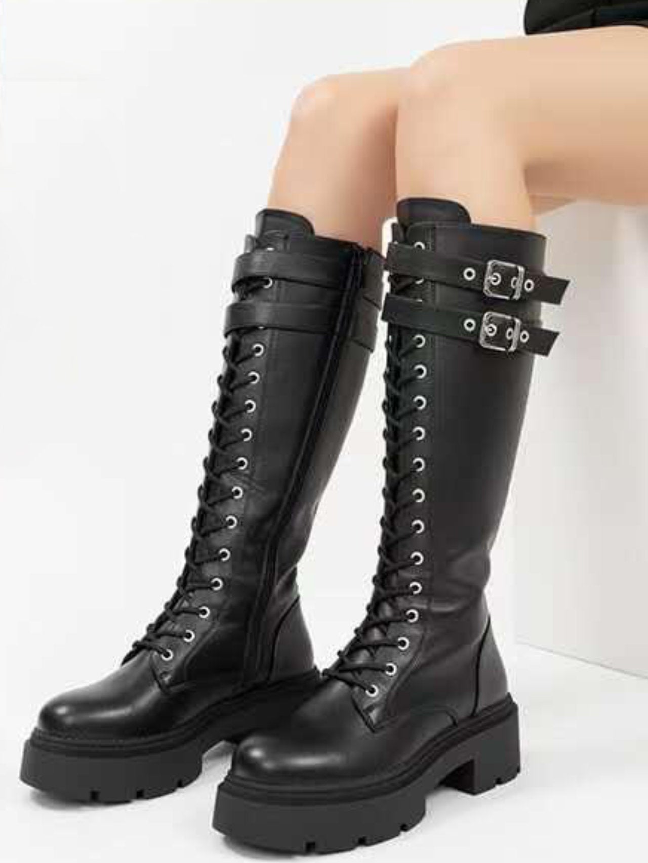 Anfibi stringati con para