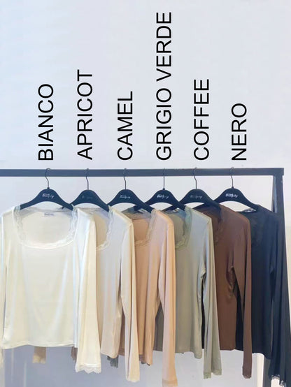 Maglia con scollo squadrato in pizzo