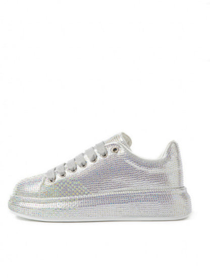 Sneakers ricoperte di strass