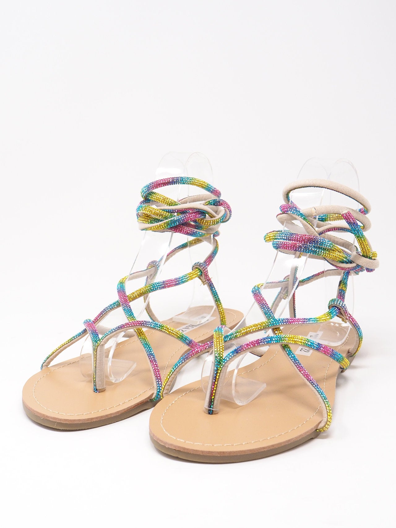 Sandali bassi con lacci strass