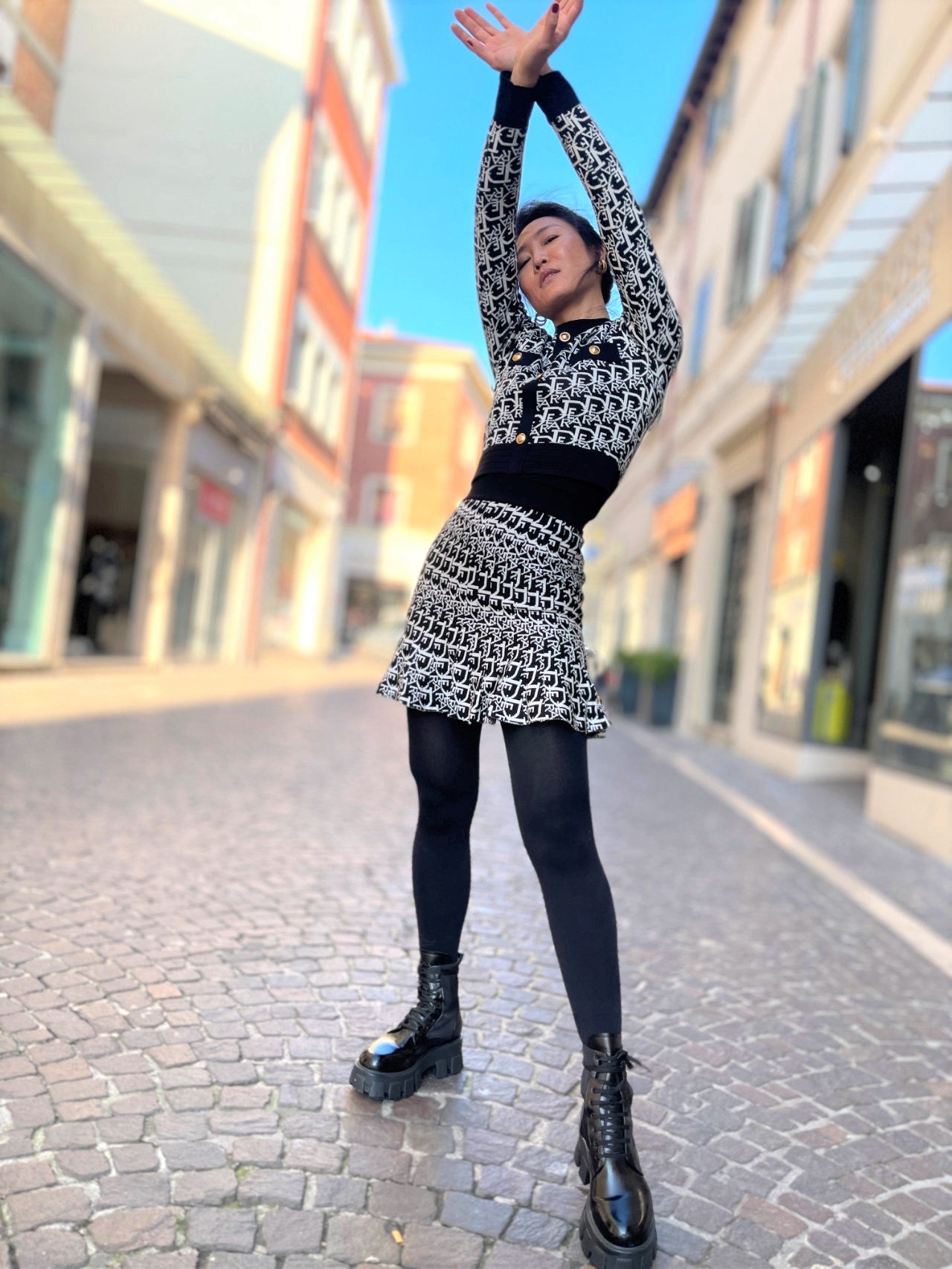 Completo maglia e gonna bicolore